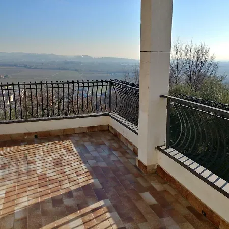 Casa Vacanze Monticelli Alloggio in famiglia *